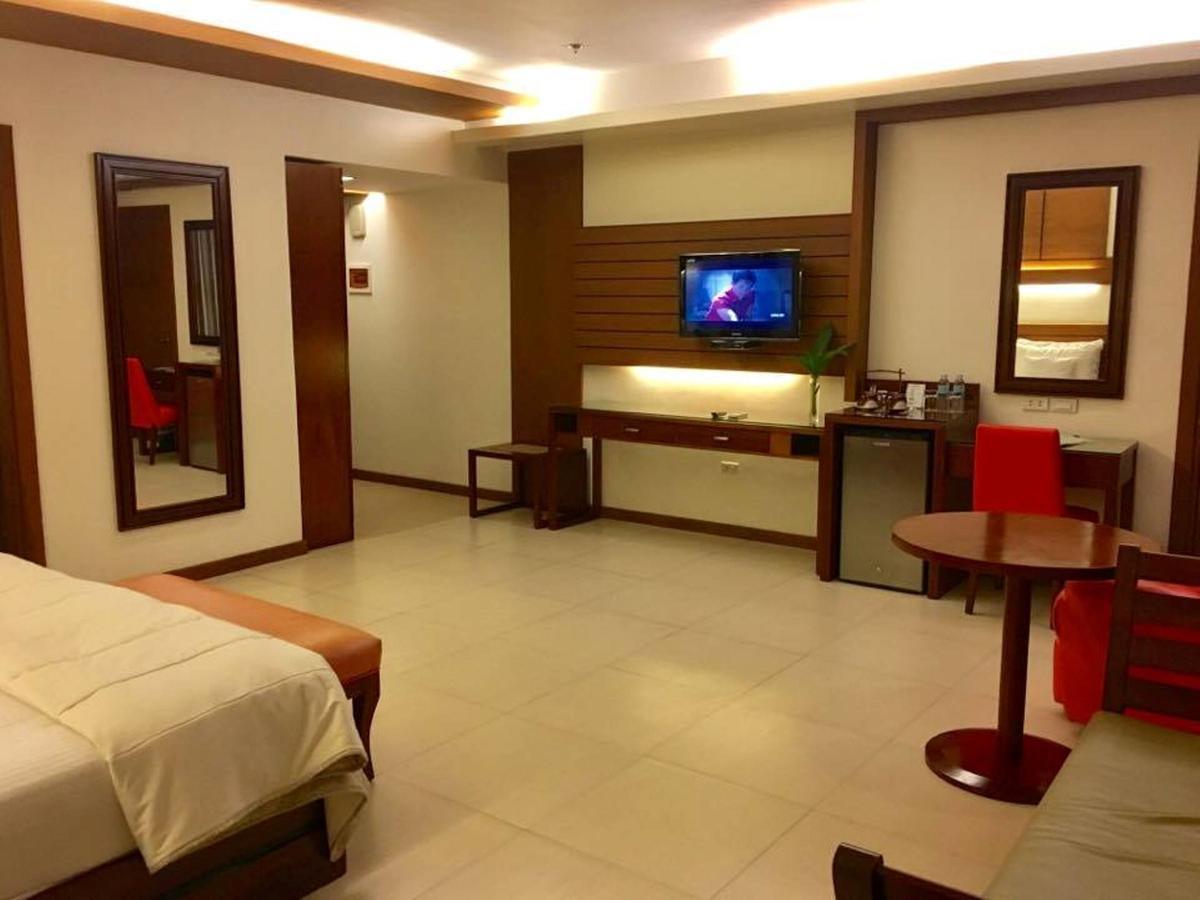 Skinetics Wellness Center Boutique Hotel Iloilo City Eksteriør billede